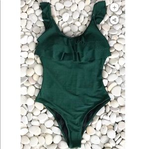 BNWT green ruffle swimsuit